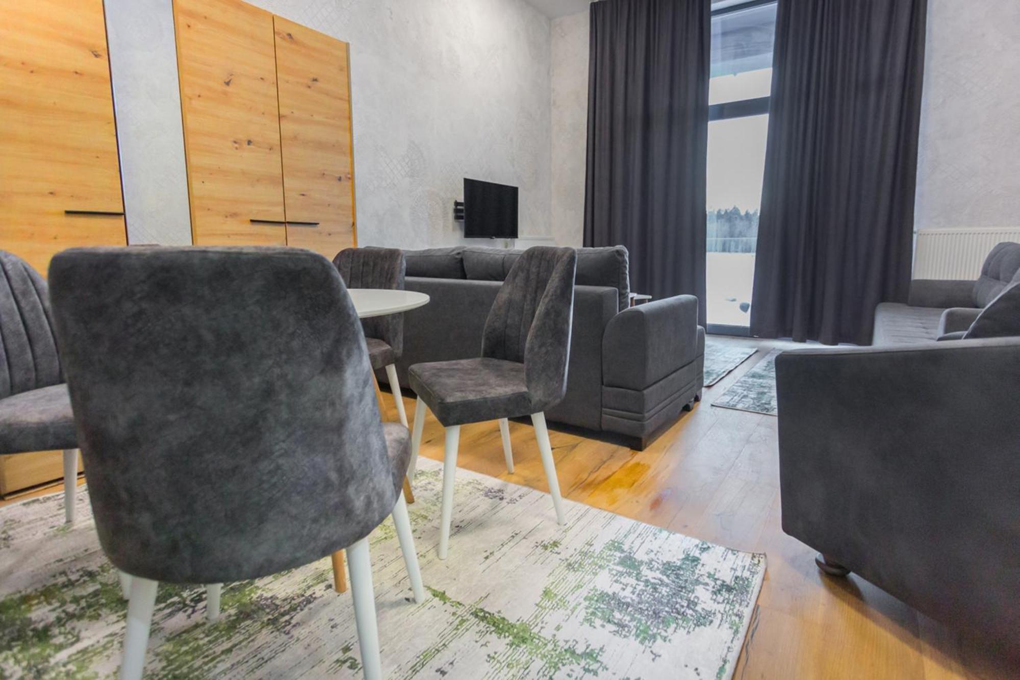 بيلاسنيكا Aparthotel Phoenix المظهر الخارجي الصورة