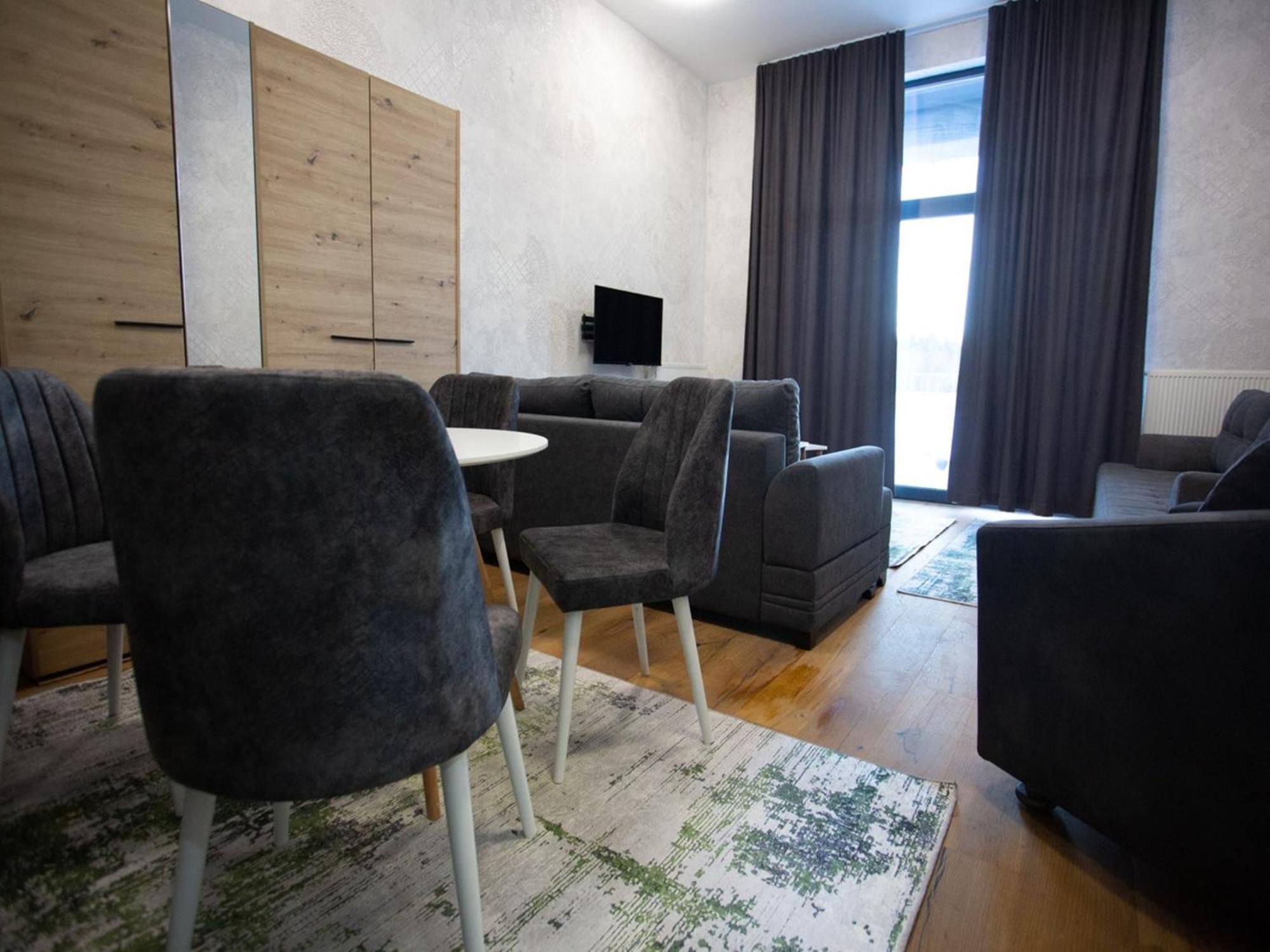 بيلاسنيكا Aparthotel Phoenix المظهر الخارجي الصورة