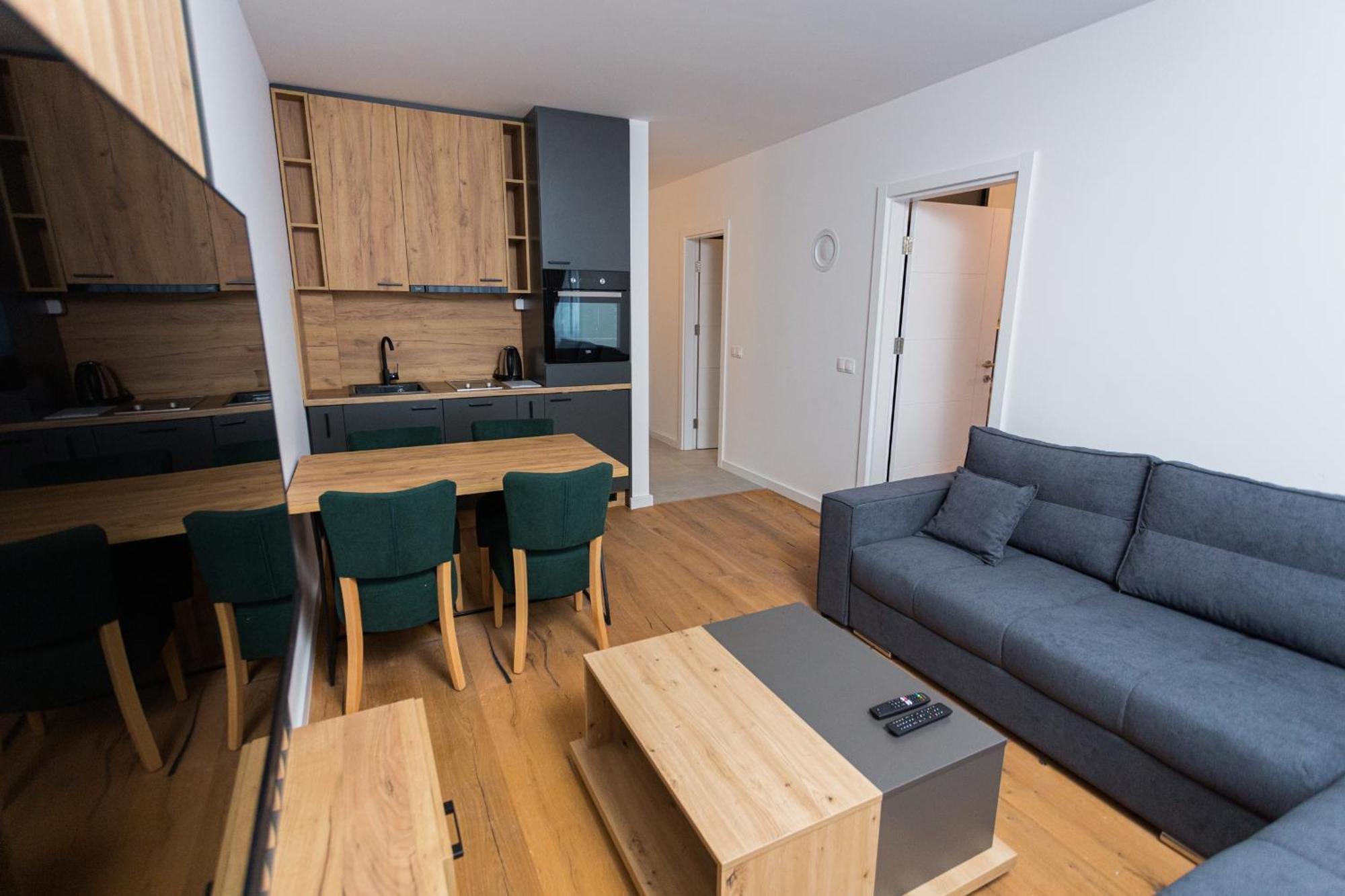 بيلاسنيكا Aparthotel Phoenix المظهر الخارجي الصورة